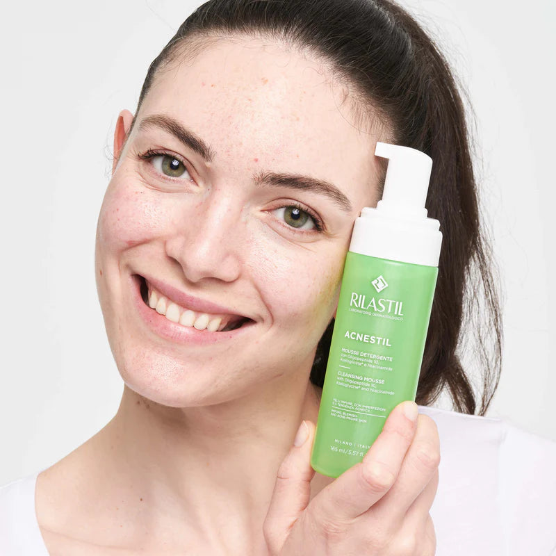 Rilastil - Acnestil Mousse Detergente 400ml