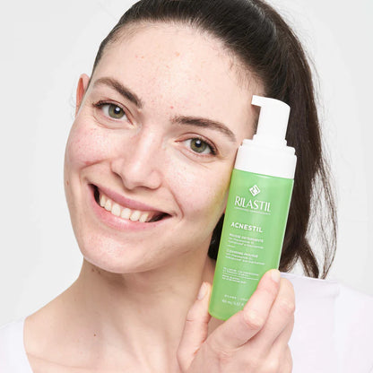 Rilastil - Acnestil Mousse Detergente 400ml